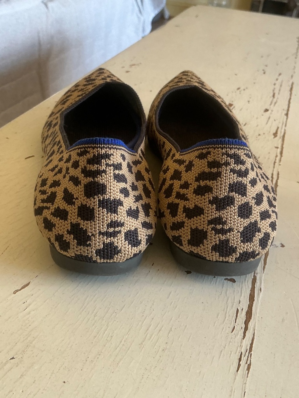 Rothy's Leopard Print Pointed Toe Flats - Tan & Black SZ 6.5 - Picture 7 of 7